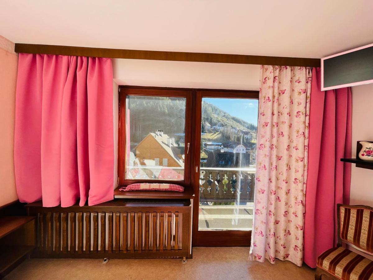 Alpenpension Gasthof Ratten Exterior photo